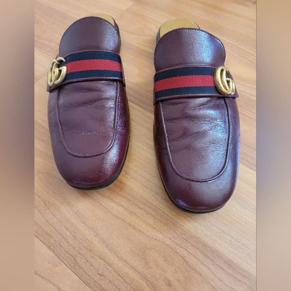 Gucci Men Mules - Picture 2 of 4